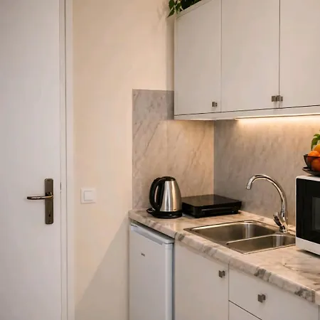 Apartment Kostas Vitaládes